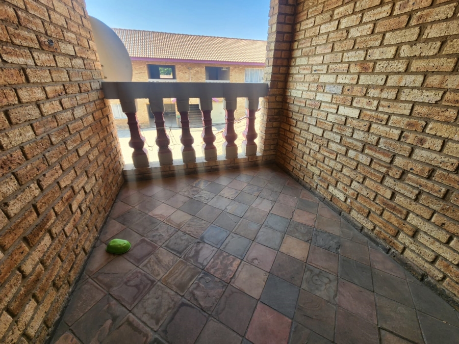 3 Bedroom Property for Sale in Rustenburg Central North West